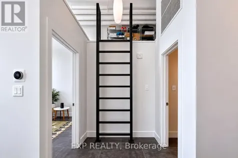 108 Third Avenue Ottawa ON K1S 2J8