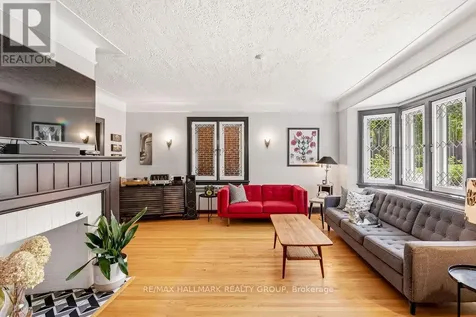 379 Hamilton Avenue South Ottawa ON K1Y 1C8