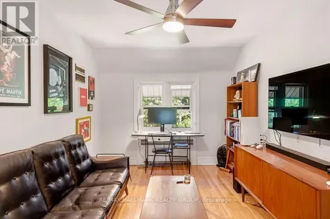 379 Hamilton Avenue South Ottawa ON K1Y 1C8