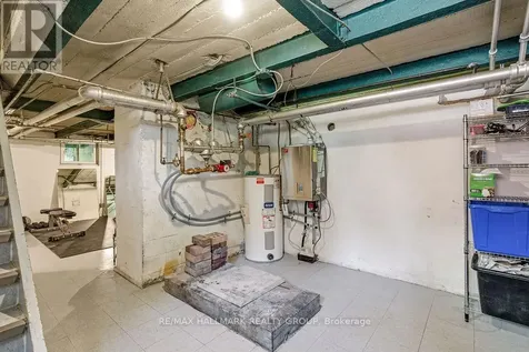 379 Hamilton Avenue South Ottawa ON K1Y 1C8