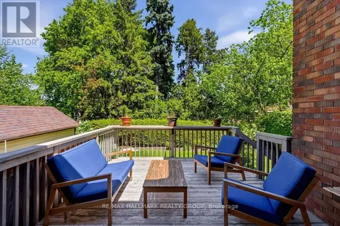 379 Hamilton Avenue South Ottawa ON K1Y 1C8