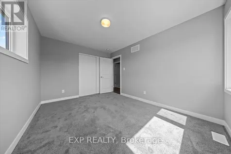 6537 Linseed Road Ottawa ON K2K 1K7