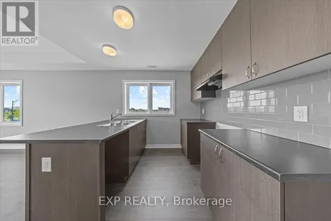 6537 Linseed Road Ottawa ON K2K 1K7