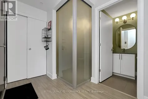 118 Holmwood Avenue Ottawa ON K1S 5J5