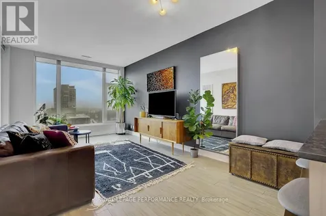 118 Holmwood Avenue Ottawa ON K1S 5J5