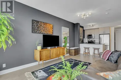 118 Holmwood Avenue Ottawa ON K1S 5J5
