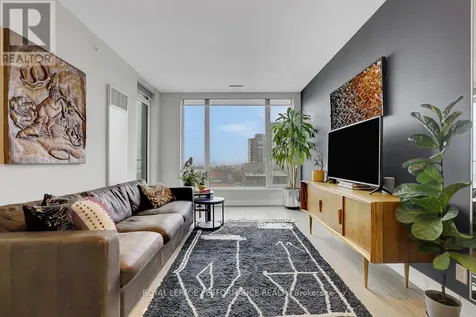 118 Holmwood Avenue Ottawa ON K1S 5J5