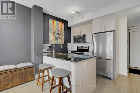 118 Holmwood Avenue Ottawa ON K1S 5J5
