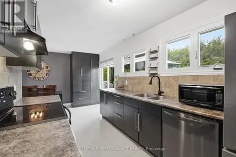 3071 Young Street Clarence-rockland ON K0A 2A0