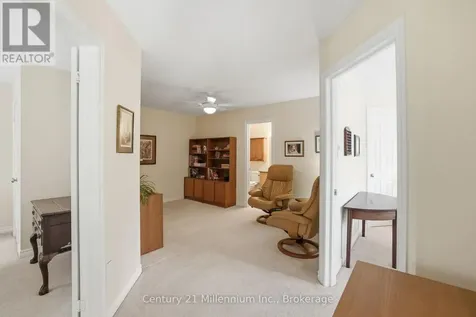 18 Thomas Drive Collingwood ON L9Y 0A6