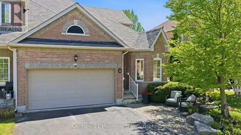 18 Thomas Drive Collingwood ON L9Y 0A6