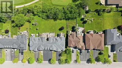 18 Thomas Drive Collingwood ON L9Y 0A6