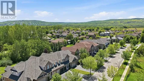 18 Thomas Drive Collingwood ON L9Y 0A6