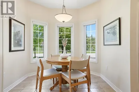 18 Thomas Drive Collingwood ON L9Y 0A6