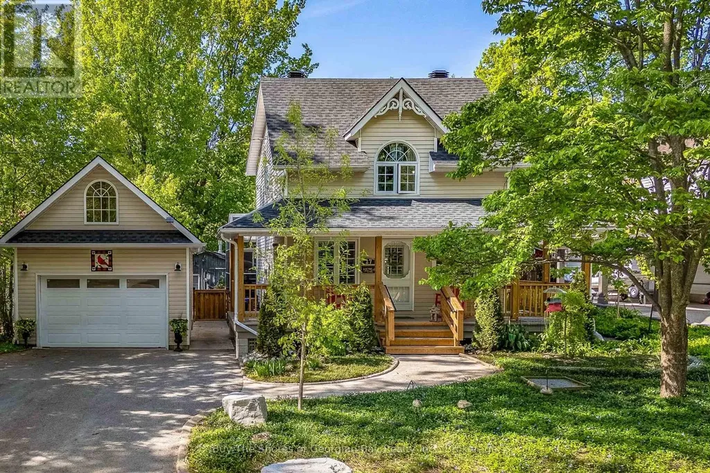 27 Don Street Penetanguishene ON L9M 1E5