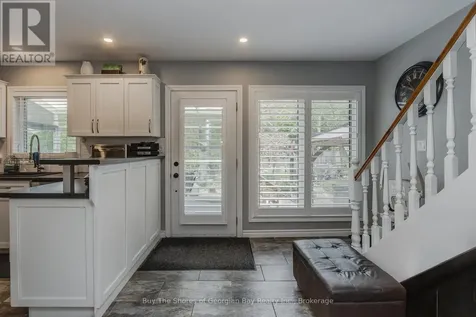 27 Don Street Penetanguishene ON L9M 1E5
