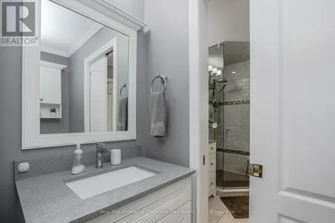 27 Don Street Penetanguishene ON L9M 1E5