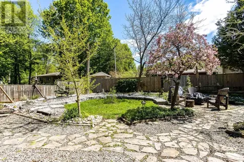 27 Don Street Penetanguishene ON L9M 1E5