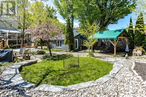 27 Don Street Penetanguishene ON L9M 1E5