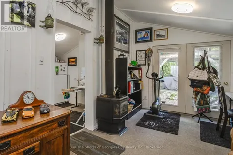 27 Don Street Penetanguishene ON L9M 1E5