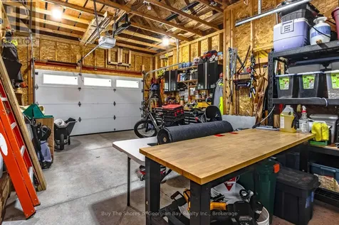 27 Don Street Penetanguishene ON L9M 1E5