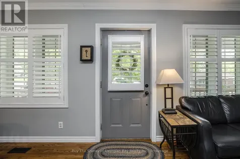27 Don Street Penetanguishene ON L9M 1E5
