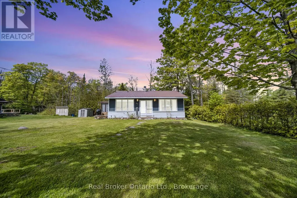79 Mapleport Crescent South Bruce Peninsula ON N0H 2G0