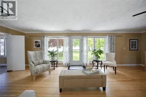 709 Nelson Street West Port Dover ON N0A 1N2
