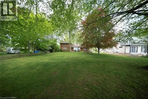 709 Nelson Street West Port Dover ON N0A 1N2