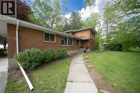 709 Nelson Street West Port Dover ON N0A 1N2