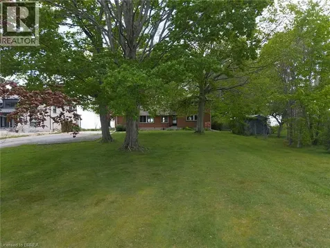 709 Nelson Street West Port Dover ON N0A 1N2