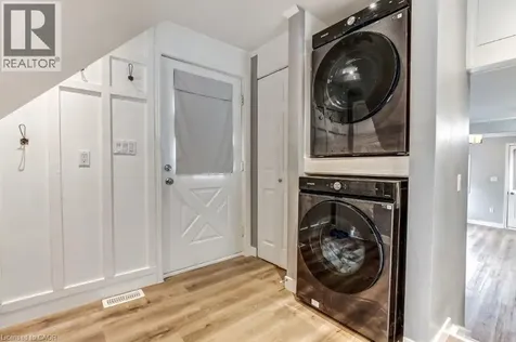 12 Pansy Avenue Port Dover ON N0A 1N7