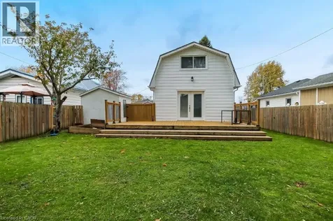 12 Pansy Avenue Port Dover ON N0A 1N7