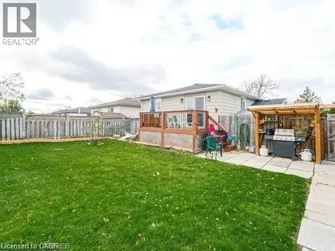 78 Billington Crescent Hamilton ON L8T 4R1