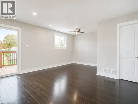 78 Billington Crescent Hamilton ON L8T 4R1