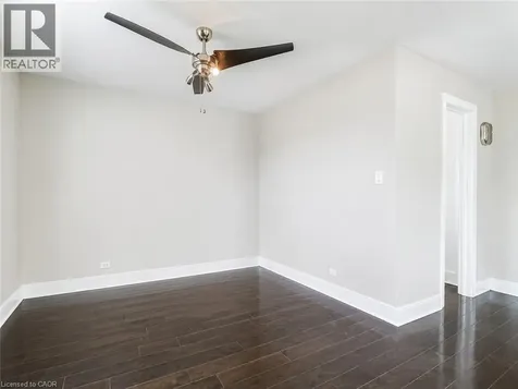 78 Billington Crescent Hamilton ON L8T 4R1