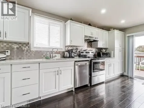 78 Billington Crescent Hamilton ON L8T 4R1