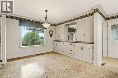 364 Shoreview Road Burlington ON L7T 2N5
