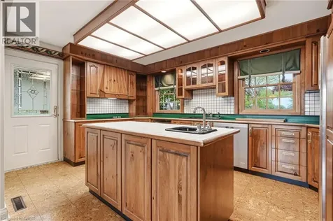 364 Shoreview Road Burlington ON L7T 2N5