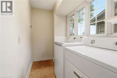 364 Shoreview Road Burlington ON L7T 2N5