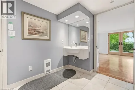 364 Shoreview Road Burlington ON L7T 2N5