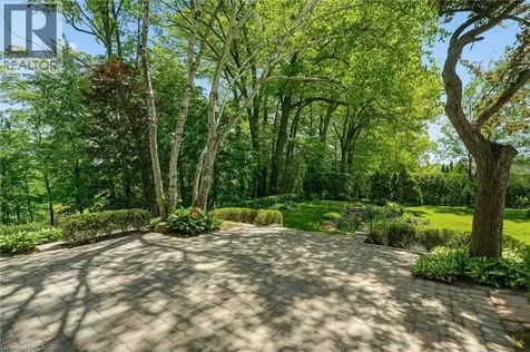 364 Shoreview Road Burlington ON L7T 2N5