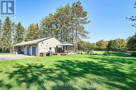 9 Hilda Avenue Uxbridge ON L9P 1R2