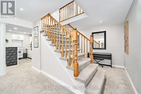 9 Hilda Avenue Uxbridge ON L9P 1R2