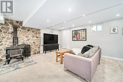 9 Hilda Avenue Uxbridge ON L9P 1R2