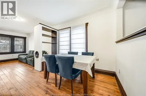 1153 Gladstone Avenue Windsor ON N9A 2R9