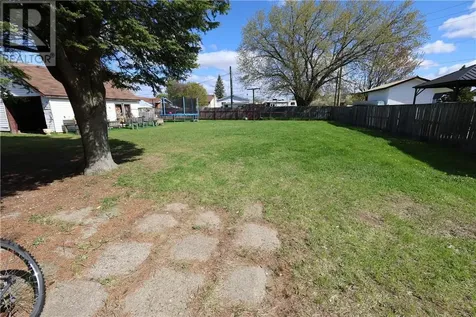 236-238 Secord Street Espanola ON P3E 1G9