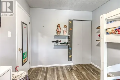 556 Phillip Street Lively ON P3Y 1M5