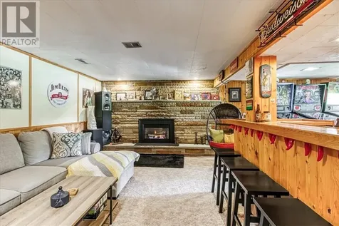556 Phillip Street Lively ON P3Y 1M5
