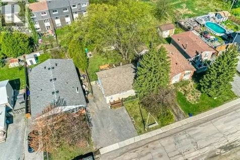 556 Phillip Street Lively ON P3Y 1M5